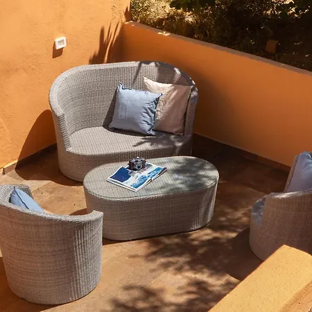 In A With Pool Porto Rafael